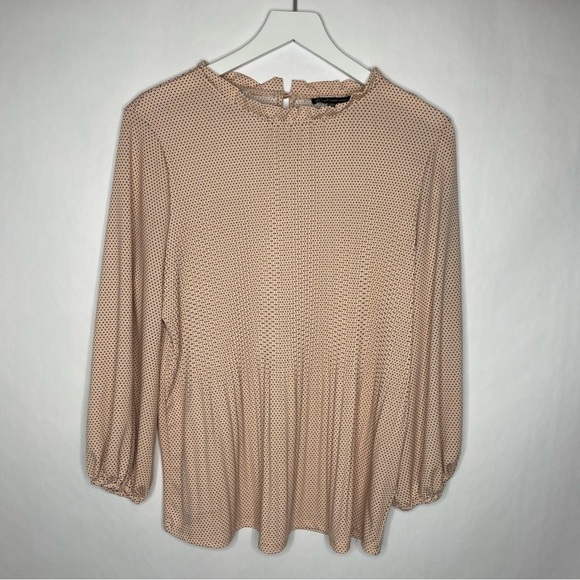 Adrianna Papell High Neck Long Sleeve , Tiny Polka Dot Top - Picture 1 of 3